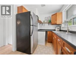 Dining room - 79 Dumbarton Street, Guelph, ON N1E3T5 Photo 13