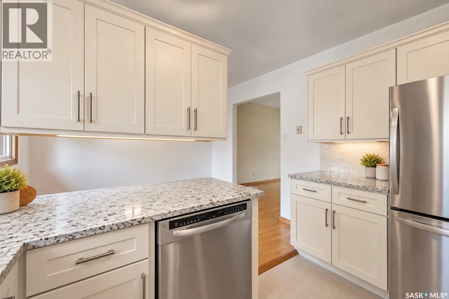 418 Laval CRESCENT - Image 53