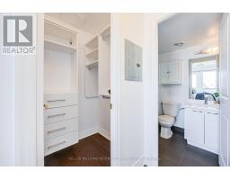 1006 - 500 St Clair Avenue W, Toronto, ON M6C1A8 Photo 7