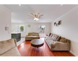 7069 144 Street, Surrey, BC V3W5S1 Photo 6