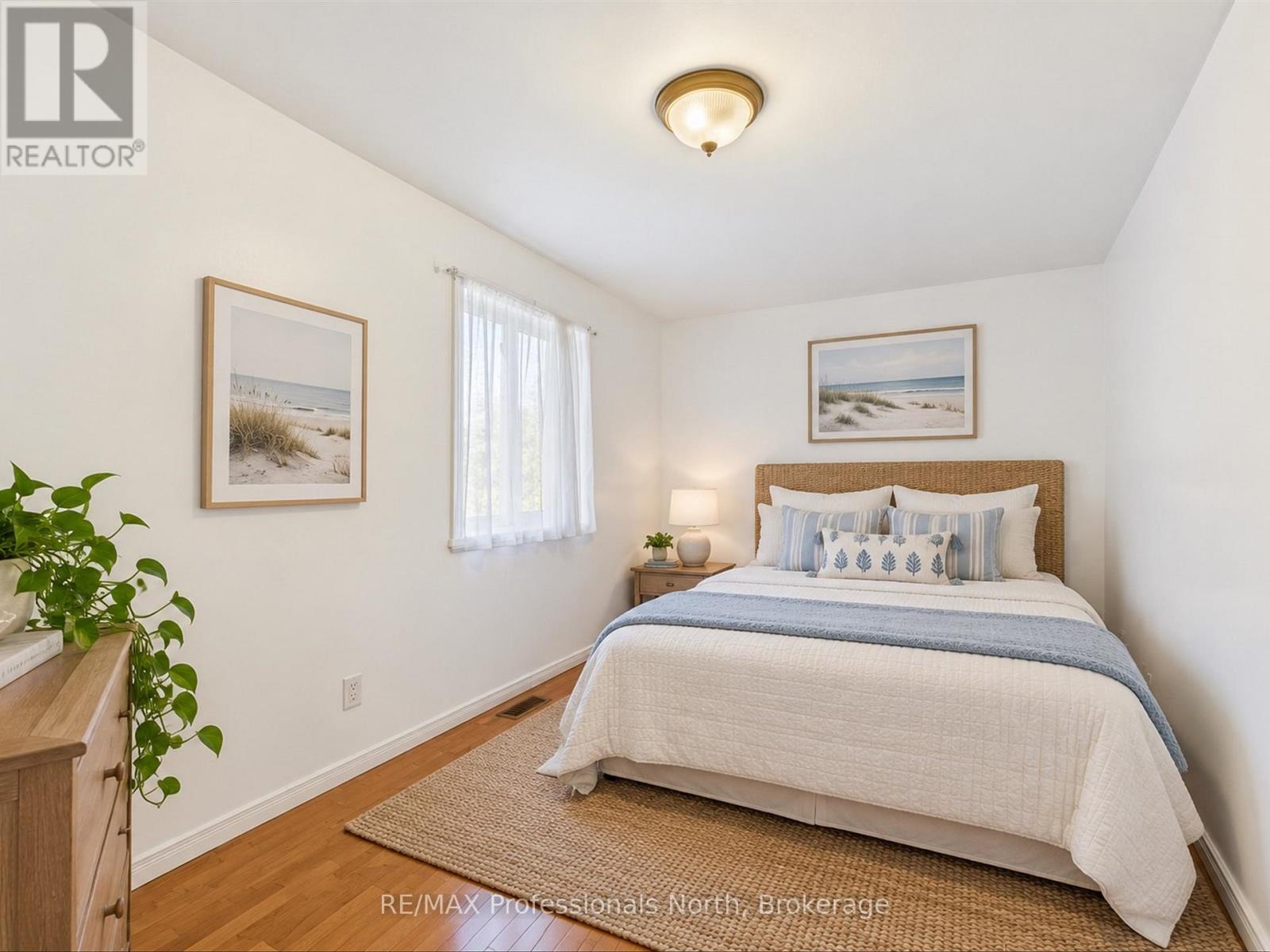 131 MUSKOKA ROAD - 14