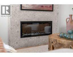 2061 Vantage Way SW - photo 4