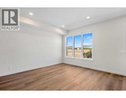 2057 Vantage Way SW - photo 3