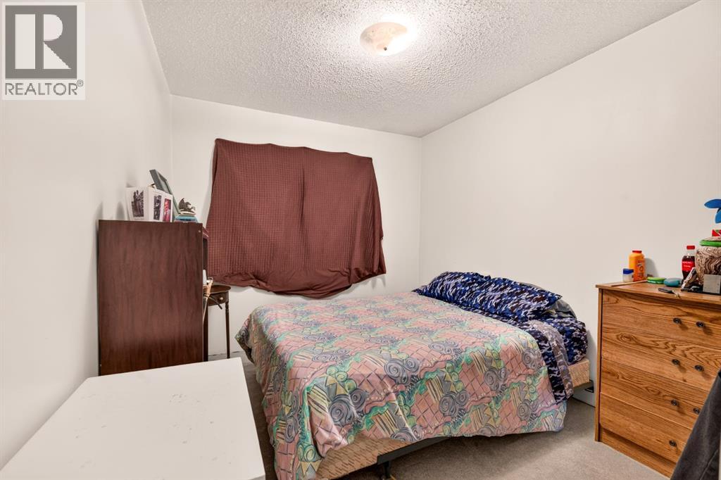 3723 Bow Anne Road NW - 25