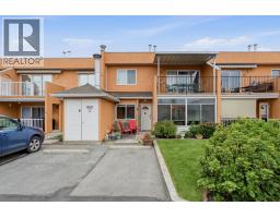 8 2433 Ingram Road, West Kelowna