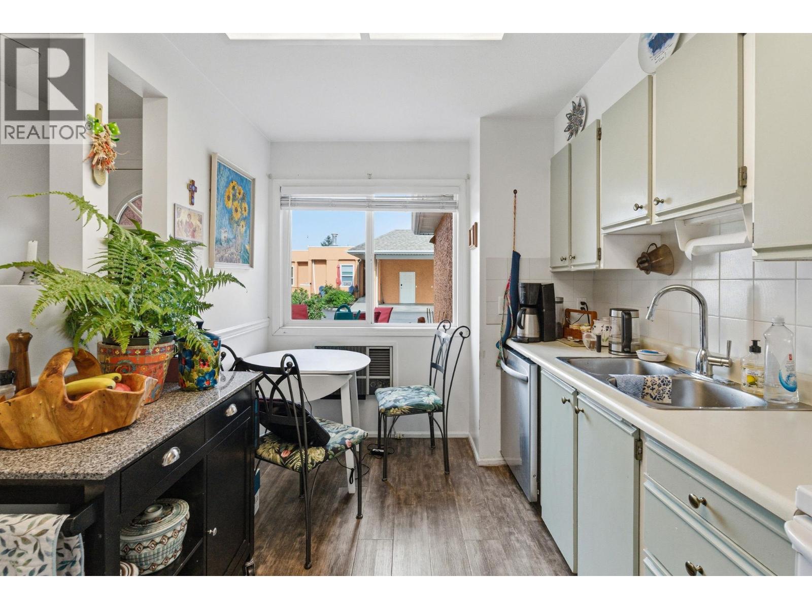 8 2433 Ingram Road, West Kelowna