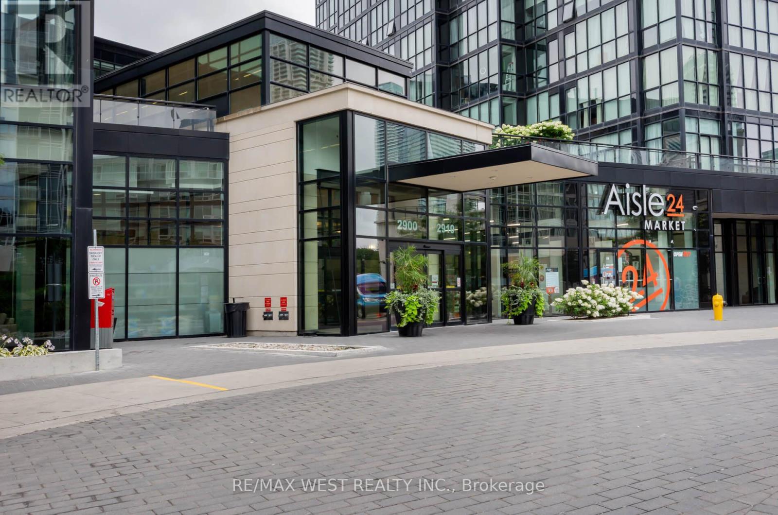 605 - 2900 HIGHWAY 7, Vaughan (Concord) — photo 3