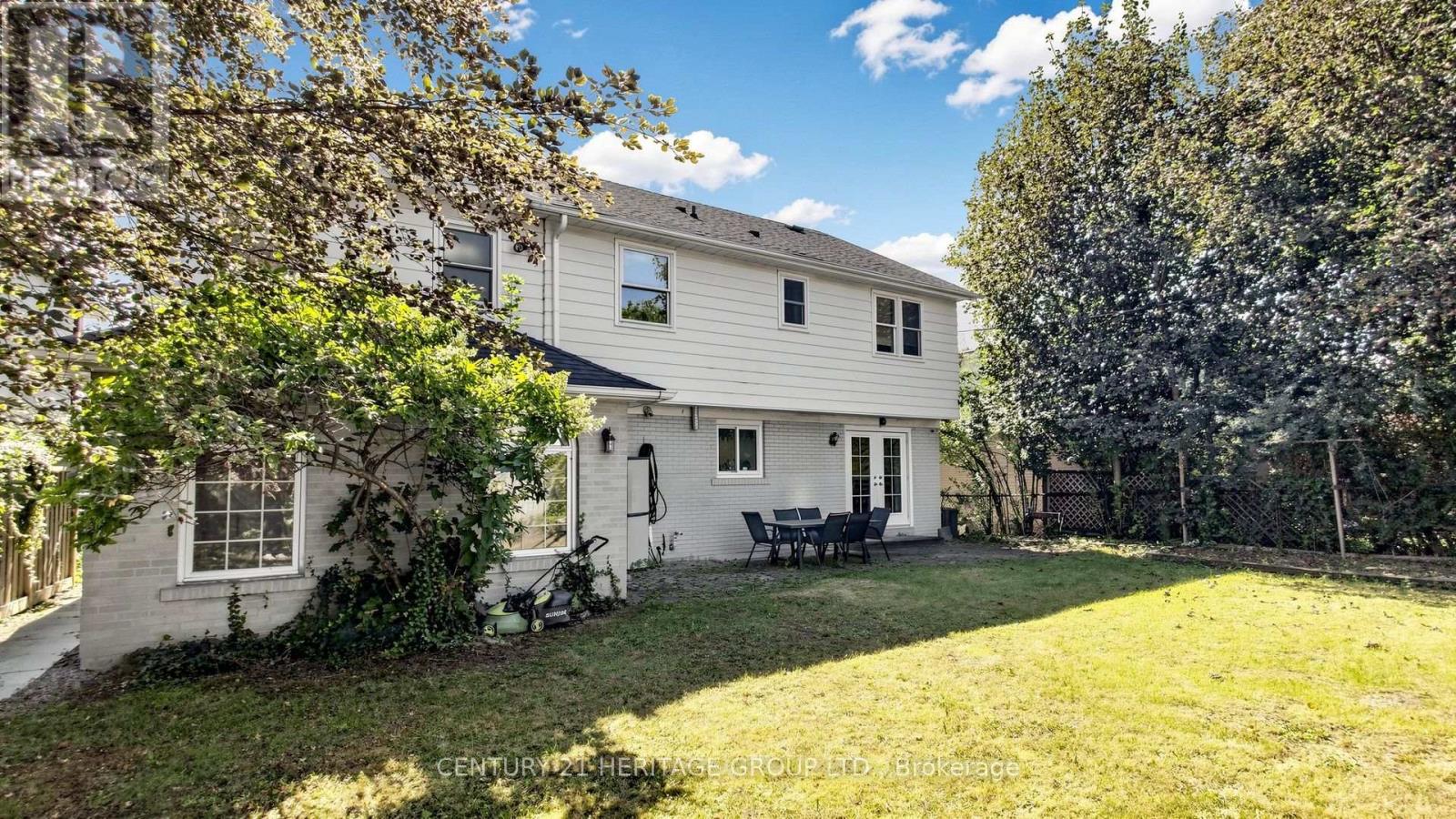 70 ROYAL ORCHARD BOULEVARD - 42