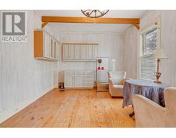 Upper - 2449 Highway 11 N, Oro Medonte, ON L0L2E0 Photo 10