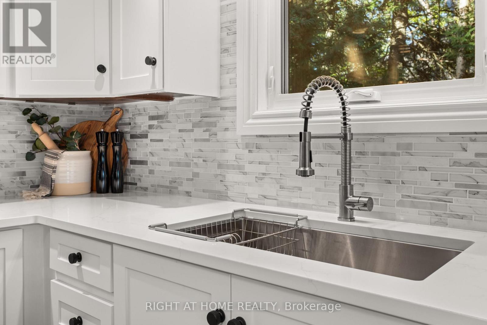 154 FIRE ROUTE 26, Trent Lakes — photo 12