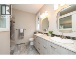 2763 Fife Pl, Courtenay, BC V9N4A6 Photo 27