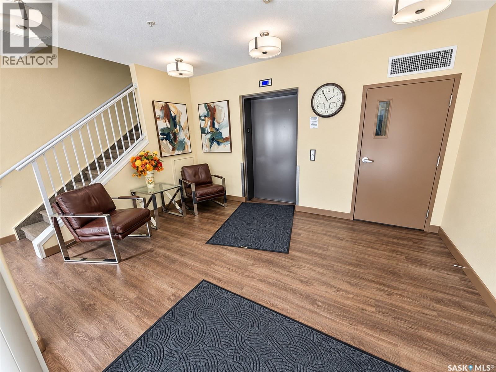 #205 2311 Windsor Park ROAD - Image 38