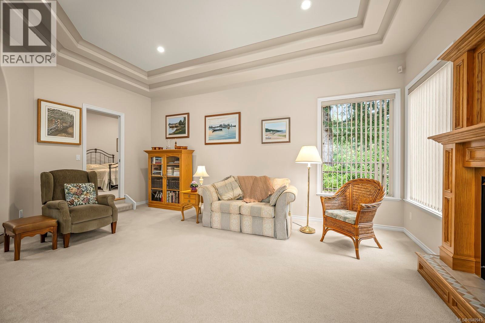 1292 Hudson Rd - 22