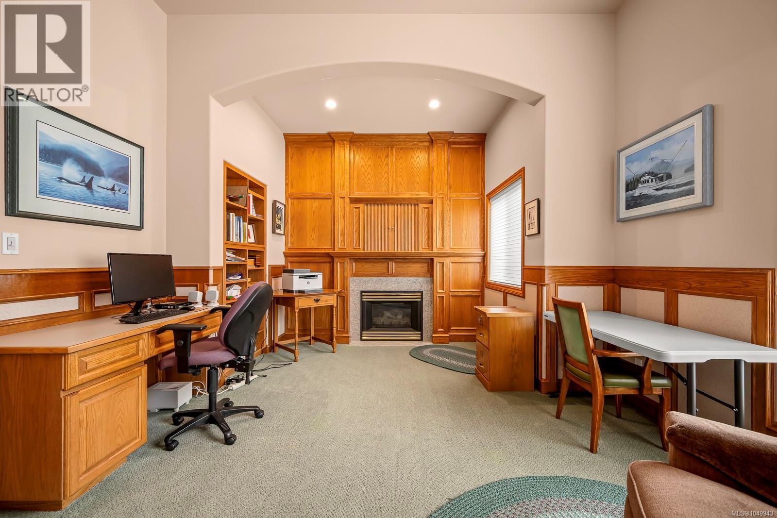 1292 Hudson Rd - 33
