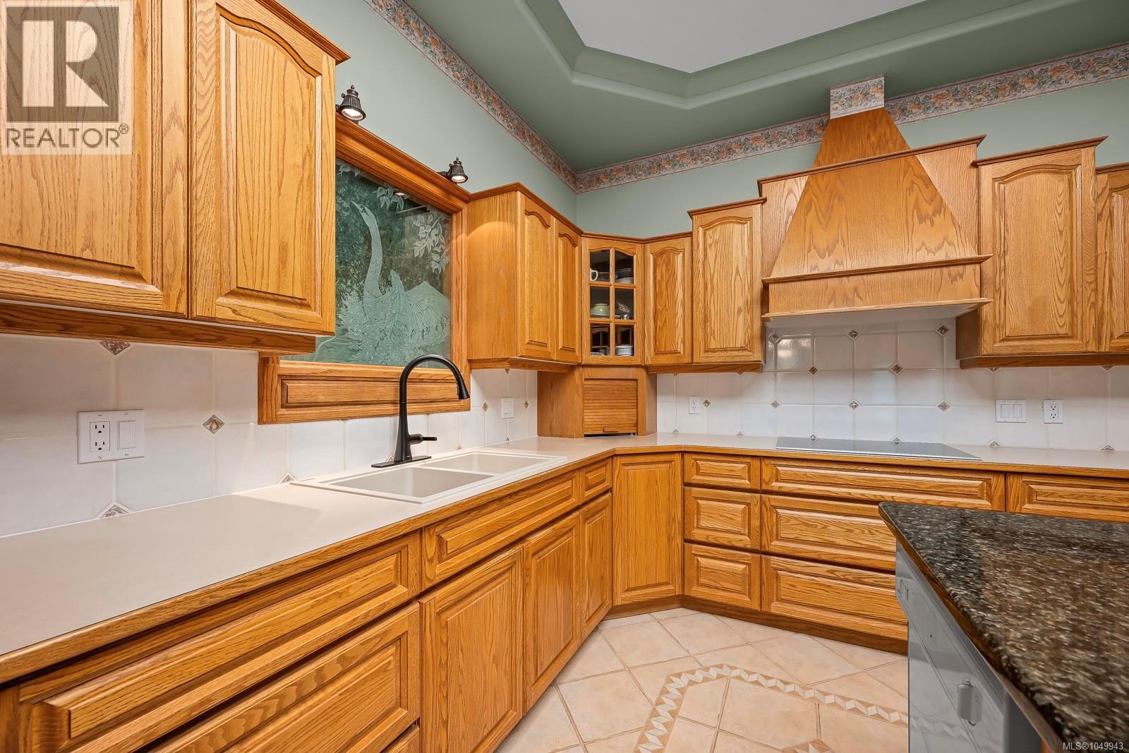 1292 Hudson Rd - 25