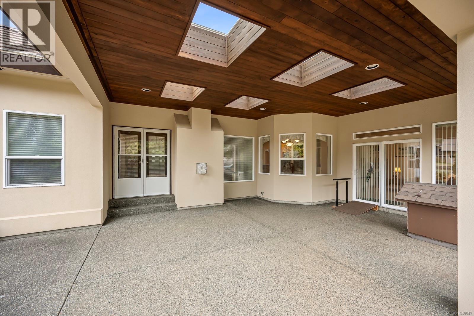 1292 Hudson Rd - Image 31