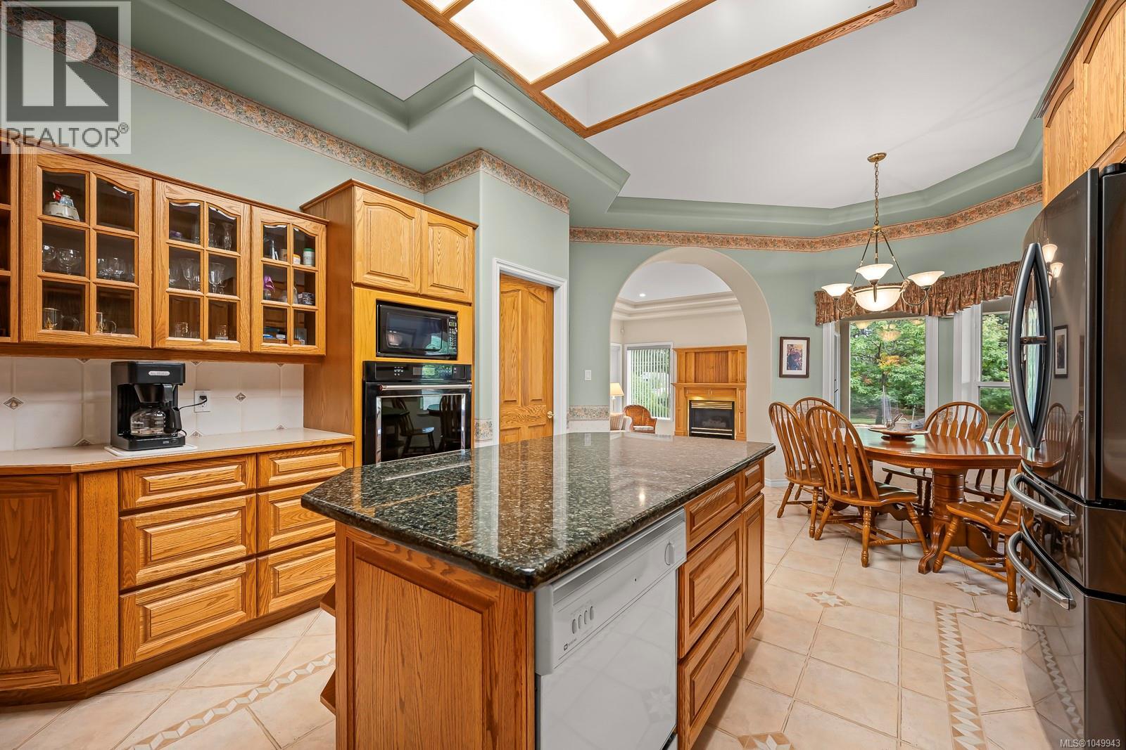 1292 Hudson Rd - Image 26