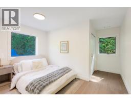 8401 Lawrence Rd, Central Saanich, BC V8M1S5 Photo 47
