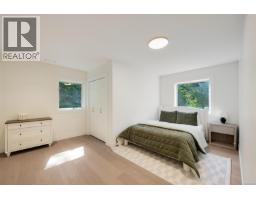 8401 Lawrence Rd, Central Saanich, BC V8M1S5 Photo 48