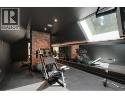 8401 Lawrence Rd, Central Saanich, BC V8M1S5 Photo 54