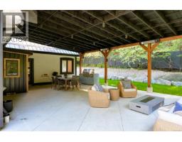 8401 Lawrence Rd, Central Saanich, BC V8M1S5 Photo 55