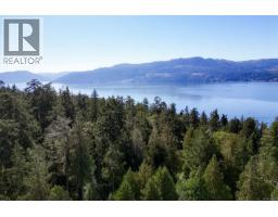 8401 Lawrence Rd, Central Saanich, BC V8M1S5 Photo 74