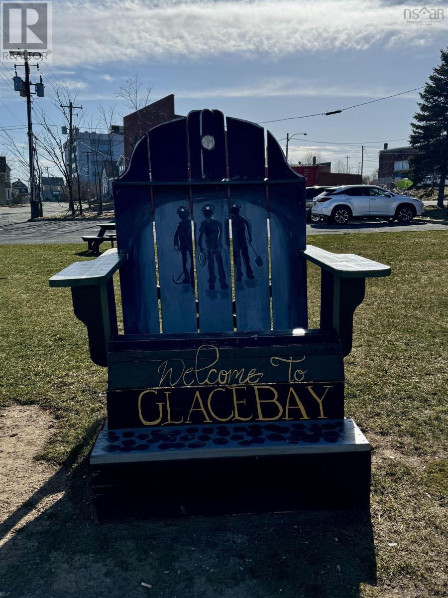 195 Commercial Street, Glace Bay — photo 38