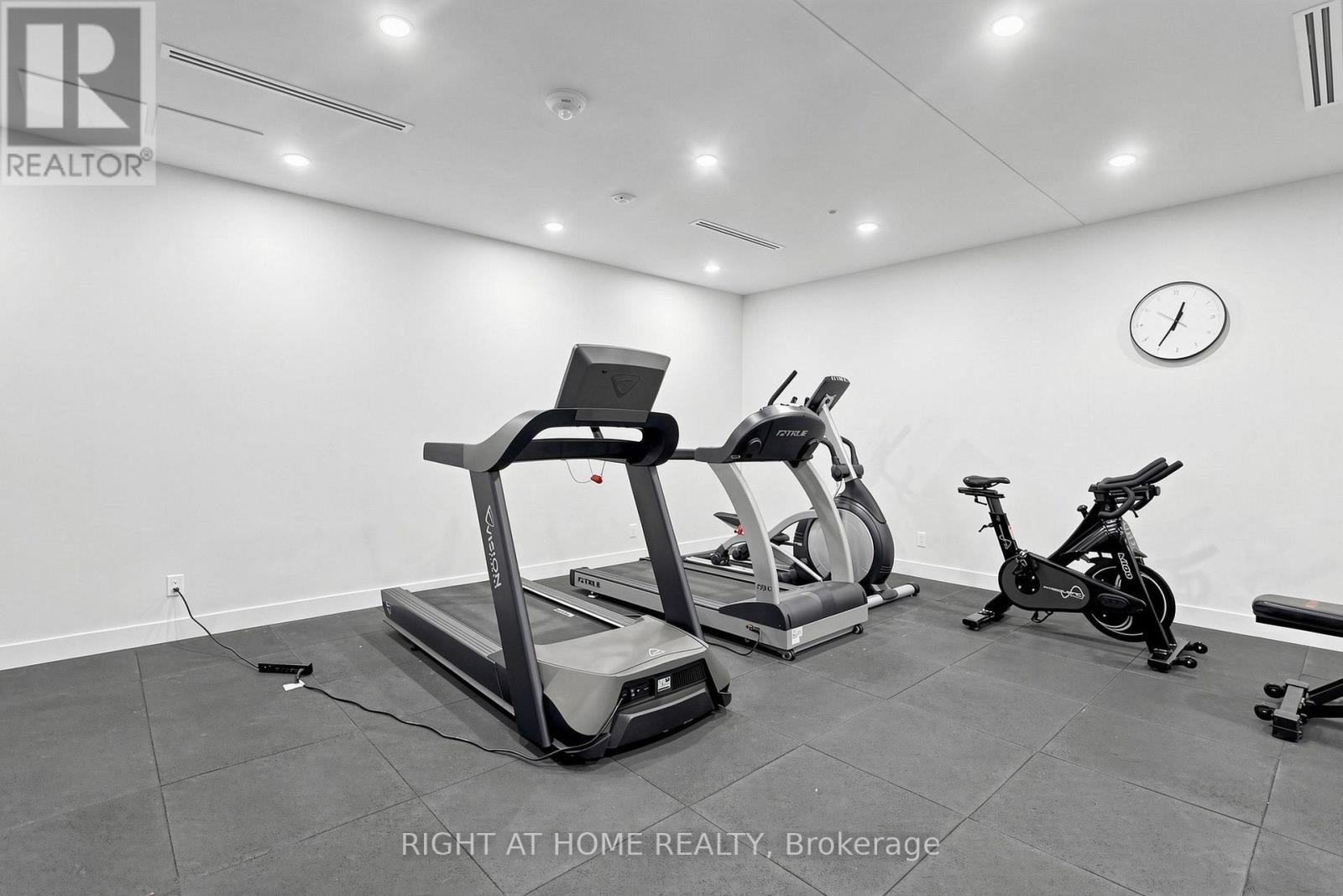 #307 36 HOWARD PARK AVENUE - Image 42