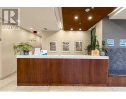 307 - 36 Howard Park Avenue, Toronto, ON M6R0A7 Photo 8
