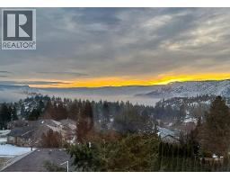 Family room - 2280 Shannon Hills Drive, West Kelowna, BC V4T2P1 Photo 20