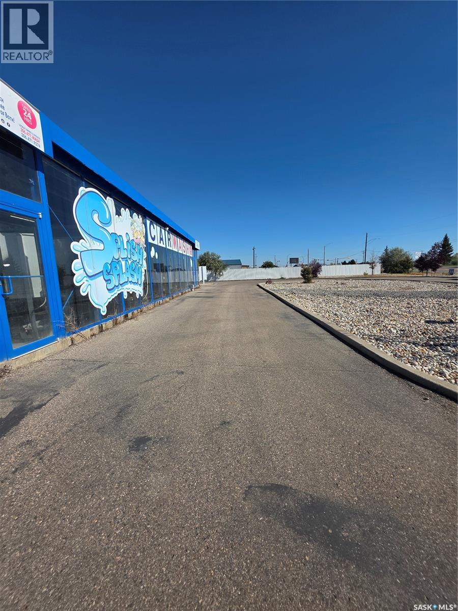 109 4th STREET, Estevan — photo 11