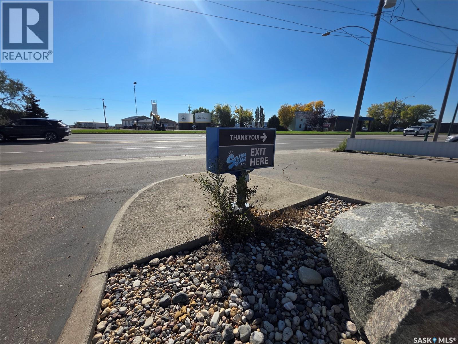 109 4th STREET, Estevan — photo 13