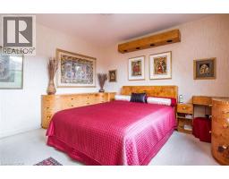 107 Bond Street S, Hamilton, ON L8S1S9 Photo 27