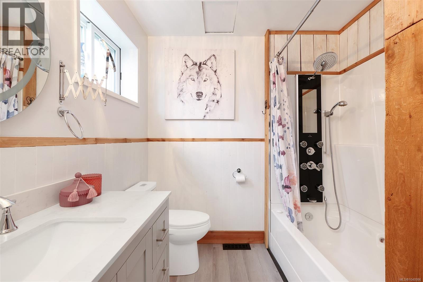 3863 Howard Ave - Image 29