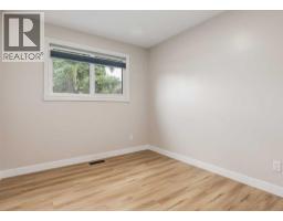 7956 71 Avenue Nw, Calgary, AB T3B4J3 Photo 19