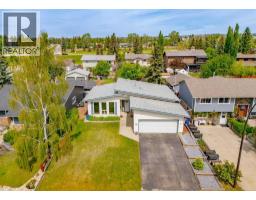 7956 71 Avenue Nw, Calgary, AB T3B4J3 Photo 39