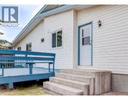 7956 71 Avenue Nw, Calgary, AB T3B4J3 Photo 45