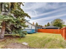 7956 71 Avenue Nw, Calgary, AB T3B4J3 Photo 43