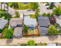 7956 71 Avenue Nw, Calgary, AB T3B4J3 Photo 49
