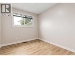 7956 71 Avenue Nw, Calgary, AB T3B4J3 Photo 22