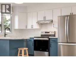 7956 71 Avenue Nw, Calgary, AB T3B4J3 Photo 30