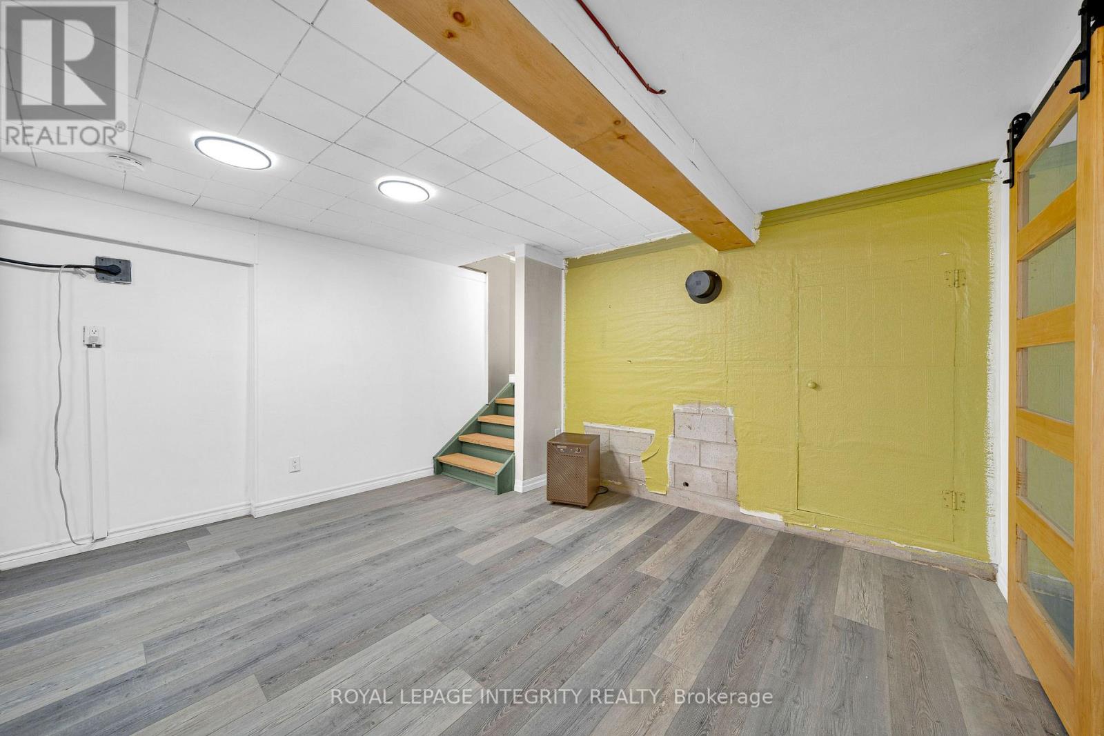 32 PHILLIPS STREET - Image 27