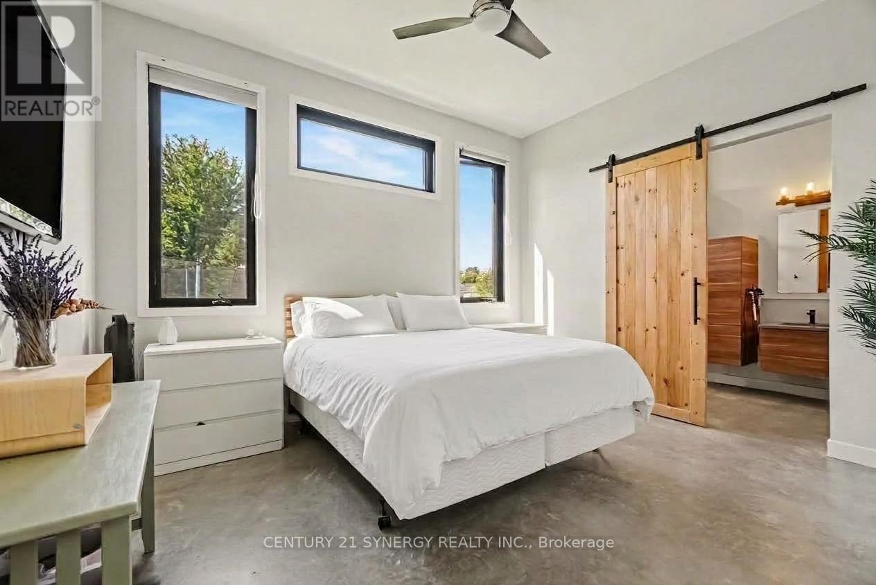 54 ADAM STREET - 14