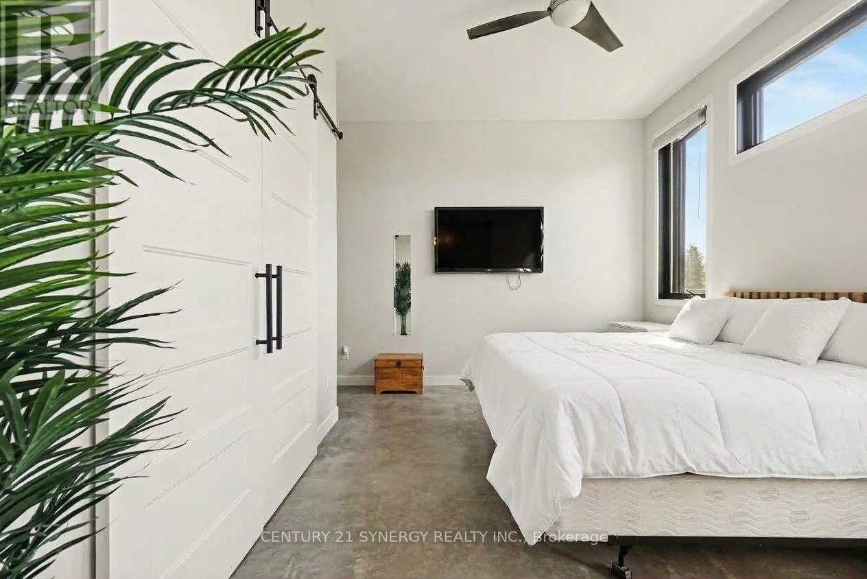 54 ADAM STREET - 15