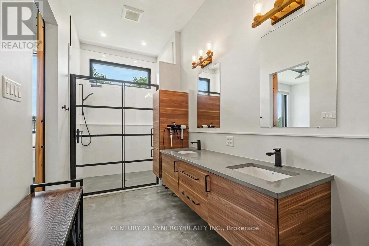 54 ADAM STREET - 17