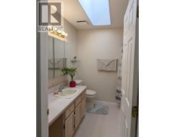 3595 Skaha Lake Road Unit# 311, Penticton, BC V2A7K2 Photo 14