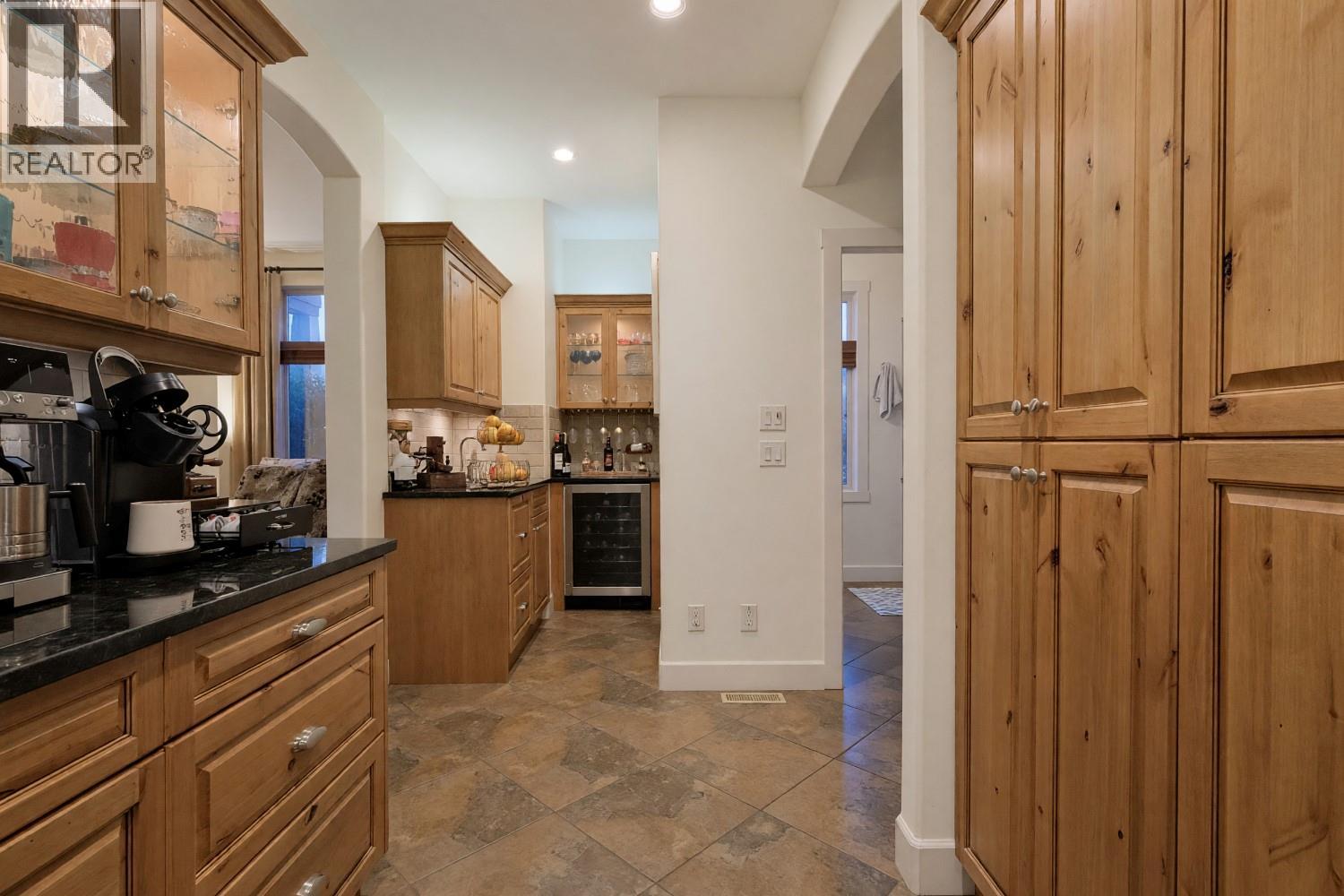 3420 Camelback Drive - 41