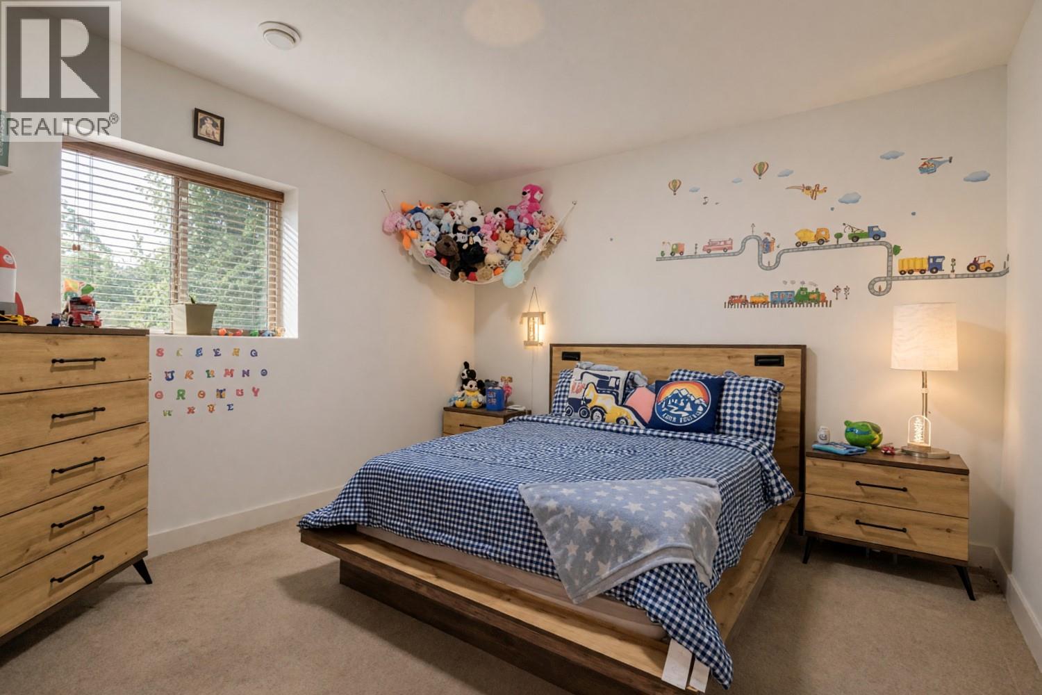  3420 Camelback Drive, Kelowna