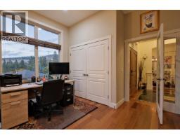Dining nook - 3420 Camelback Drive, Kelowna, BC V1X8A8 Photo 15