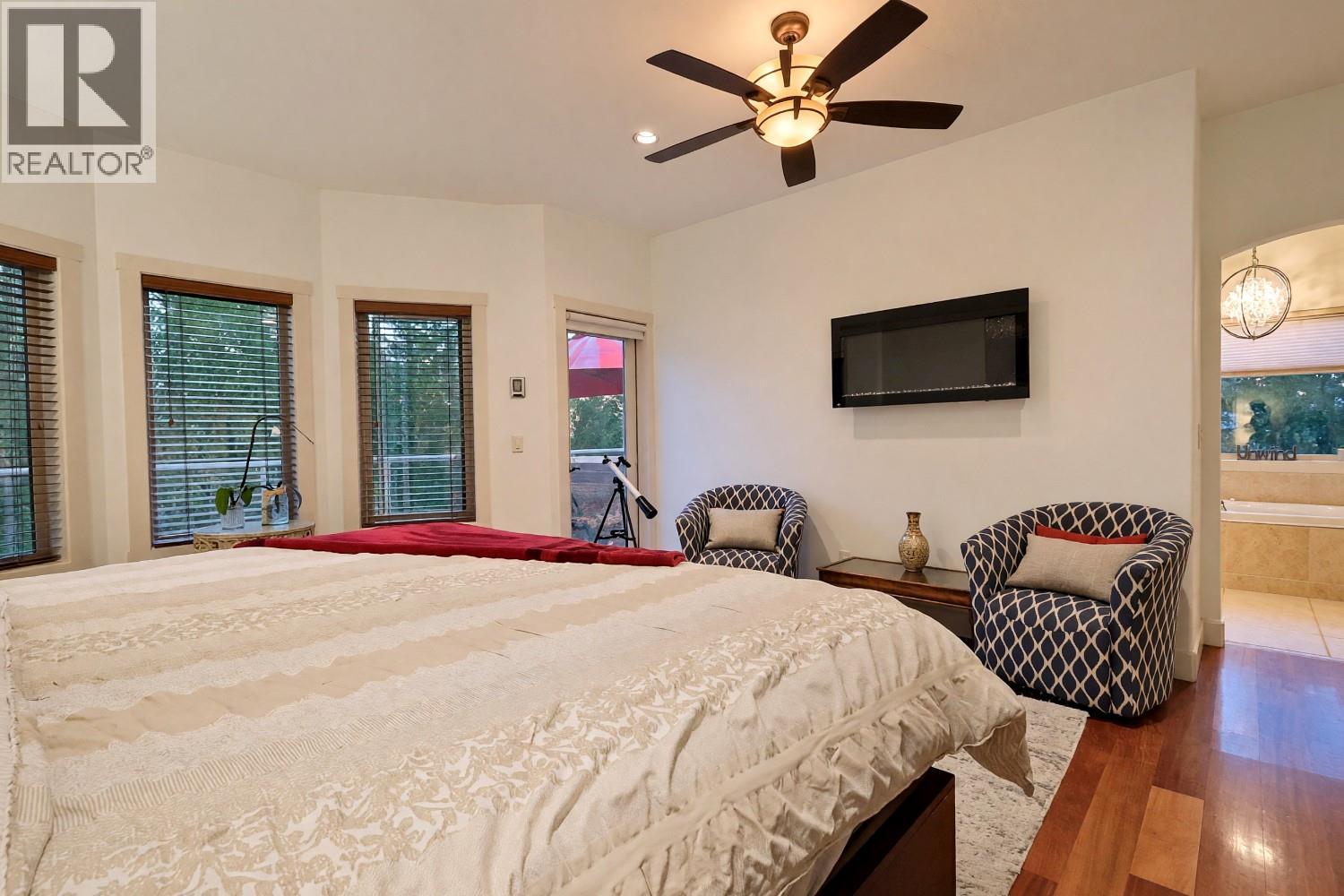  3420 Camelback Drive, Kelowna